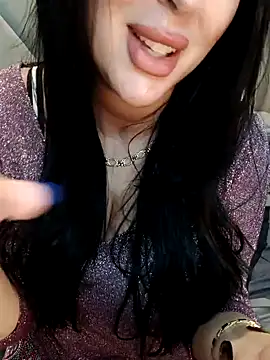 Snapshot of Queen_sousou chatting on November 19, 2025, 2:44 am Queen sousou online show from November 19, 2025, 2:44 am