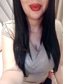 Snapshot of Queen_sousou chatting on November 11, 2025, 9:53 pm Queen sousou online show from November 11, 2025, 9:53 pm