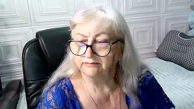 LolkaAlyss online show from July 21, 2026, 2:03 am