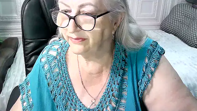 Snapshot of LolkaAlyss chatting on June 2, 2026, 7:52 am LolkaAlyss online show from June 2, 2026, 7:52 am