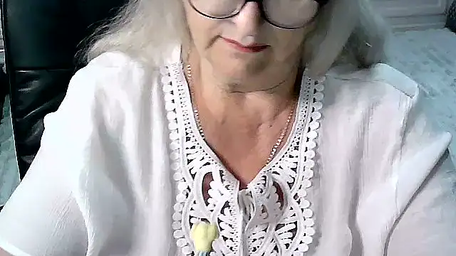 LolkaAlyss online show from July 9, 2026, 6:25 am