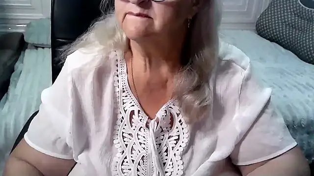 LolkaAlyss online show from July 21, 2026, 4:30 pm