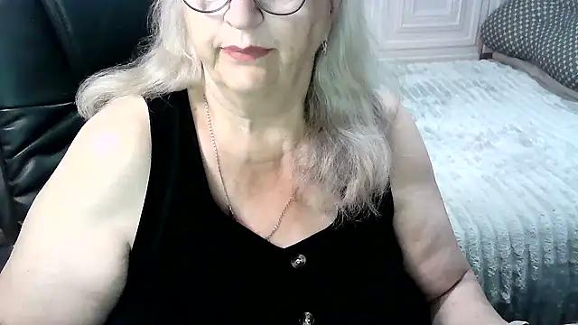 Snapshot of LolkaAlyss chatting on June 6, 2026, 6:07 am LolkaAlyss online show from June 6, 2026, 6:07 am
