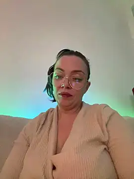 Snapshot of FemDom_RubyKnightXXO chatting on July 28, 2026, 8:23 pm FemDom RubyKnightXXO online show from July 28, 2026, 8:23 pm