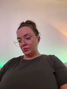Snapshot of FemDom_RubyKnightXXO chatting on June 24, 2026, 7:55 pm FemDom RubyKnightXXO online show from June 24, 2026, 7:55 pm