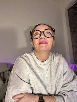 FemDom RubyKnightXXO online show from November 29, 2025, 5:35 pm