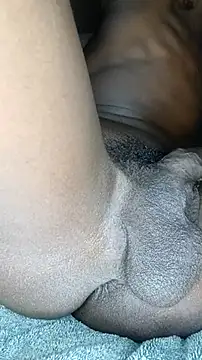 Snapshot of RinsingWood84 chatting on December 15, 2025, 1:28 pm RinsingWood84 online show from December 15, 2025, 1:28 pm