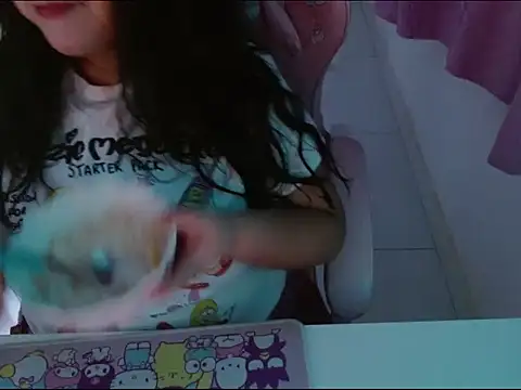 KittyK3 online show from October 14, 2025, 3:29 am