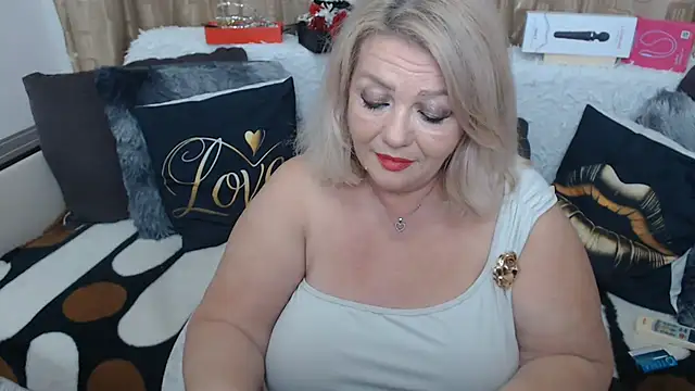 Snapshot of MsMelyssaxx chatting on June 25, 2026, 3:15 am MsMelyssaxx online show from June 25, 2026, 3:15 am