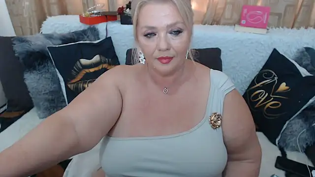 Snapshot of MsMelyssaxx chatting on June 7, 2026, 4:07 am MsMelyssaxx online show from June 7, 2026, 4:07 am