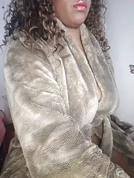 sharom smith1 online show from September 18, 2025, 8:28 am