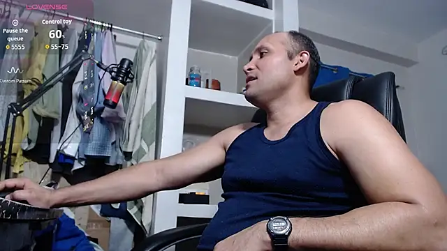 lewislamxxx hot online show from November 8, 2025, 11:08 pm