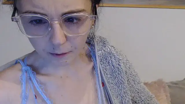 Snapshot of cleophee chatting on February 16, 2026, 6:45 am cleophee online show from February 16, 2026, 6:45 am