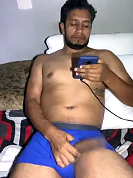 Snapshot of Darkdickhard chatting on November 8, 2025, 5:11 am Darkdickhard online show from November 8, 2025, 5:11 am