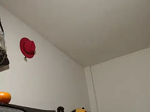 Snapshot of MARIANAWEED chatting on September 27, 2025, 12:06 am MARIANAWEED online show from September 27, 2025, 12:06 am