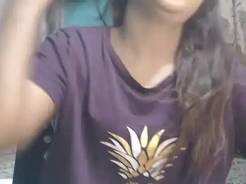 Snapshot of NancyRuvi chatting on April 16, 2026, 5:47 pm NancyRuvi online show from April 16, 2026, 5:47 pm