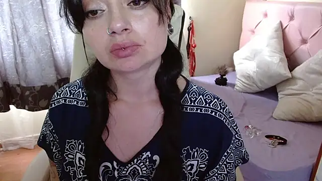 Alexa-Sweet69 online show from February 3, 2025, 6:49 pm