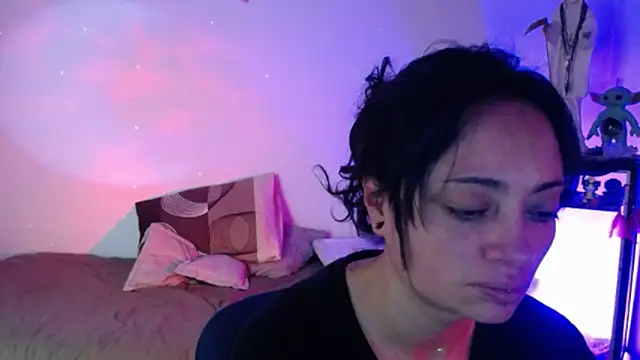 Alexa-Sweet69 online show from September 22, 2025, 8:37 pm