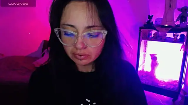 Alexa-Sweet69 online show from September 13, 2025, 7:47 pm