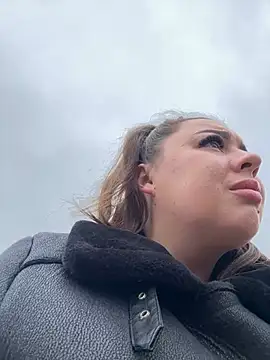 Sara Slow online show from December 22, 2024, 10:38 am