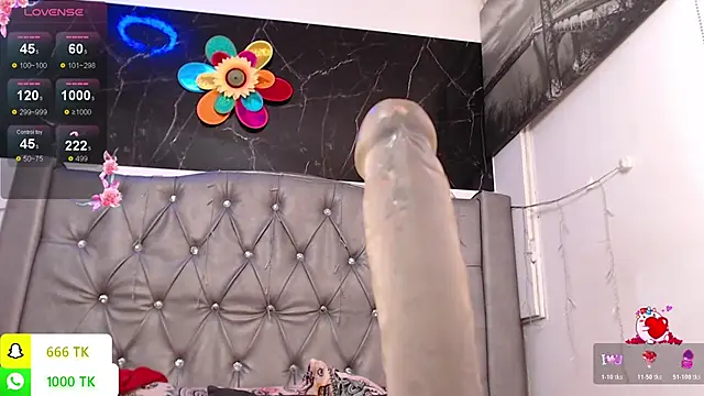 Snapshot of LAILAGUMMY chatting on February 24, 2026, 2:40 pm LAILAGUMMY online show from February 24, 2026, 2:40 pm