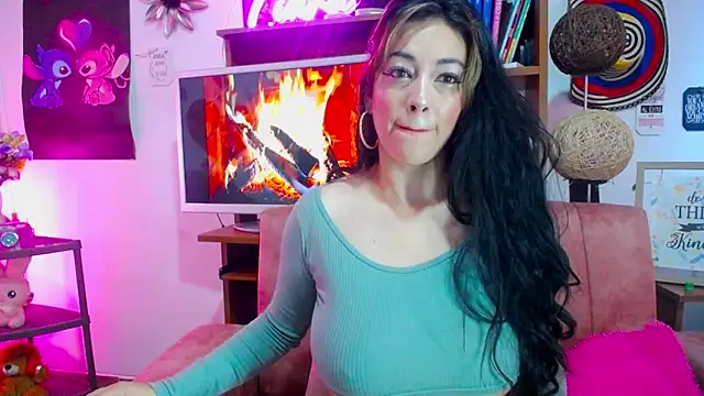 Snapshot of CiaraaSweet chatting on February 10, 2026, 7:02 pm CiaraaSweet online show from February 10, 2026, 7:02 pm