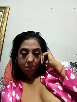 Snapshot of Mahi4luv chatting on June 24, 2026, 12:20 am Mahi4luv online show from June 24, 2026, 12:20 am