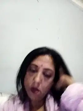 Snapshot of Mahi4luv chatting on July 10, 2026, 10:21 pm Mahi4luv online show from July 10, 2026, 10:21 pm