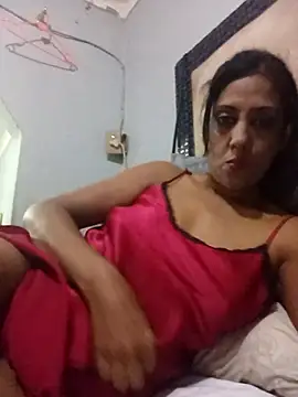 Snapshot of Mahi4luv chatting on June 25, 2026, 10:04 pm Mahi4luv online show from June 25, 2026, 10:04 pm