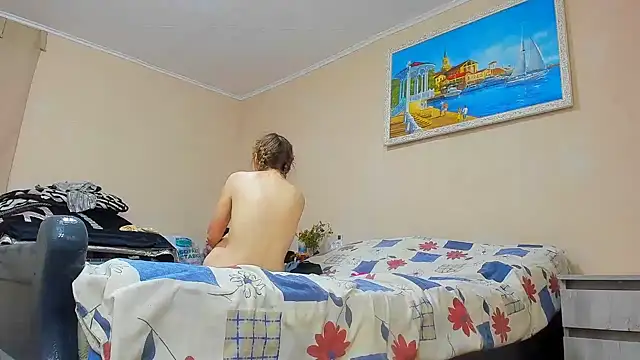 DUSSY PUSSY online show from September 13, 2025, 5:07 am