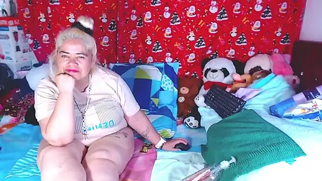 Snapshot of estrellita_fugaz16x chatting on March 19, 2026, 4:45 am estrellita fugaz16x online show from March 19, 2026, 4:45 am