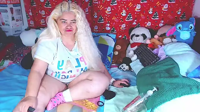 Snapshot of estrellita_fugaz16x chatting on March 16, 2026, 4:53 am estrellita fugaz16x online show from March 16, 2026, 4:53 am