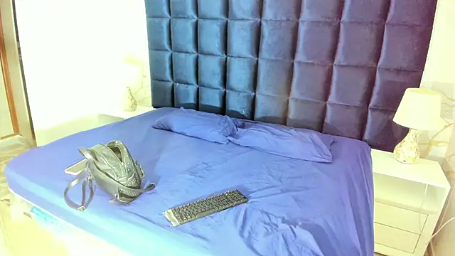Snapshot of Maddysex_ chatting on July 21, 2026, 11:33 am Maddysex online show from July 21, 2026, 11:33 am
