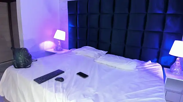 Maddysex  online show from April 27, 2026, 11:52 am