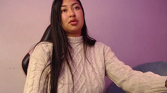 Snapshot of Pocahontas_power chatting on January 30, 2025, 9:25 pm Pocahontas power online show from January 30, 2025, 9:25 pm
