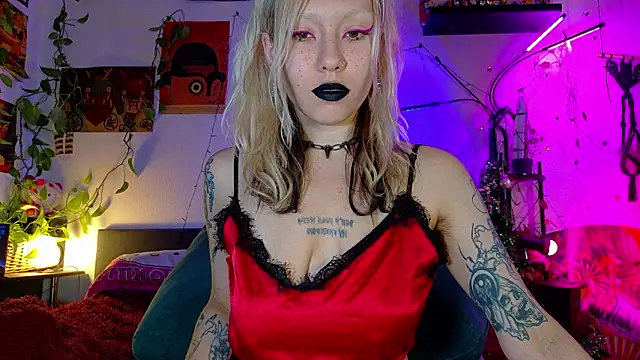 olivecum online show from March 22, 2026, 1:45 pm