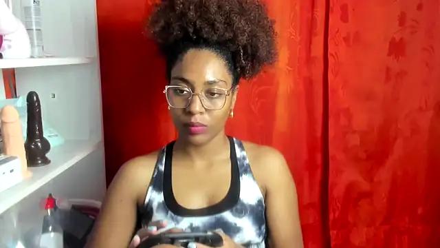 Snapshot of thaimy_ chatting on May 22, 2026, 2:42 am thaimy online show from May 22, 2026, 2:42 am