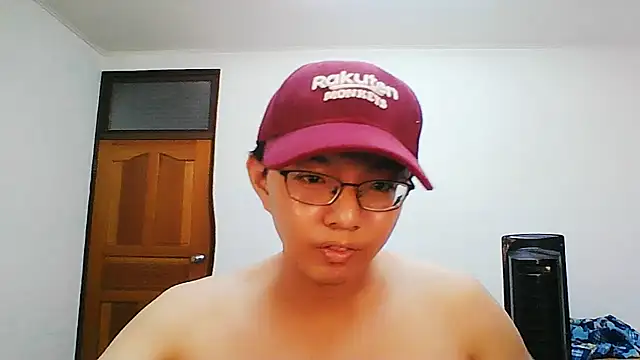 Snapshot of poter77112 chatting on April 4, 2026, 4:35 pm poter77112 online show from April 4, 2026, 4:35 pm