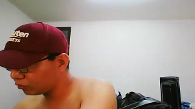 Snapshot of poter77112 chatting on March 31, 2026, 6:21 pm poter77112 online show from March 31, 2026, 6:21 pm