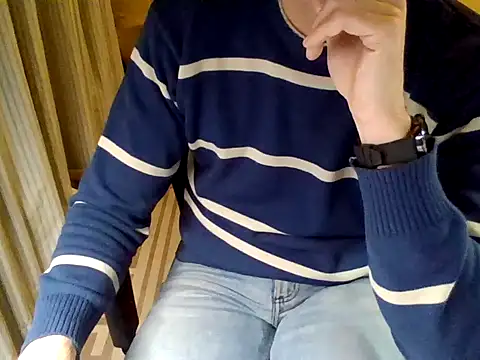 Snapshot of mariohurt101 chatting on July 29, 2026, 9:14 pm mariohurt101 online show from July 29, 2026, 9:14 pm