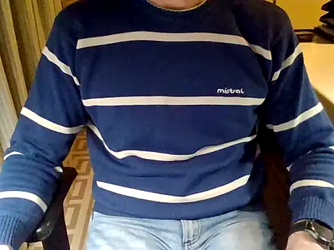 Snapshot of mariohurt101 chatting on July 27, 2026, 9:22 pm mariohurt101 online show from July 27, 2026, 9:22 pm