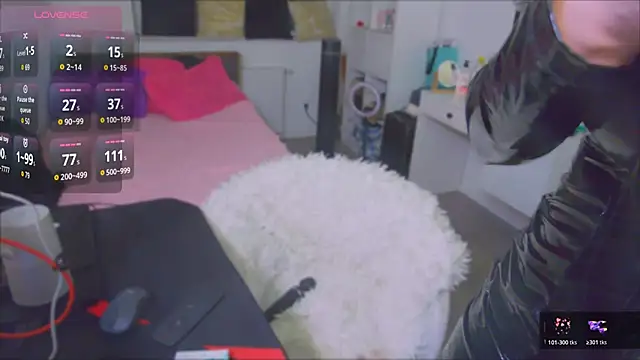 Snapshot of ParadiseRose chatting on April 8, 2026, 2:02 am ParadiseRose online show from April 8, 2026, 2:02 am