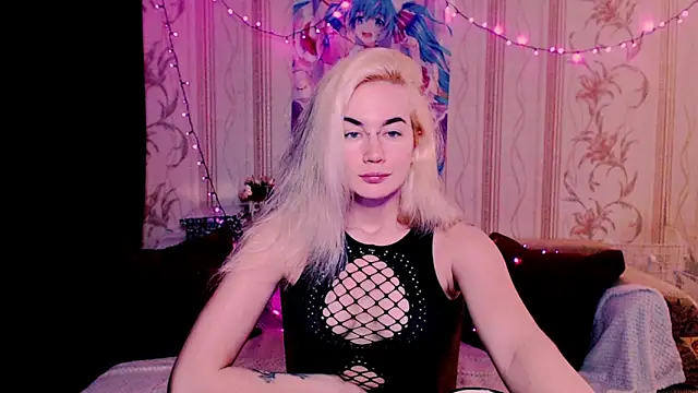 xxxcharismaaa online show from June 16, 2026, 6:52 pm