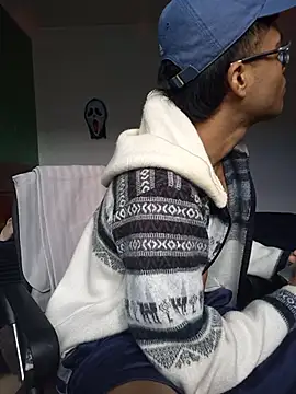 pinedasex777 online show from November 2, 2025, 12:54 pm