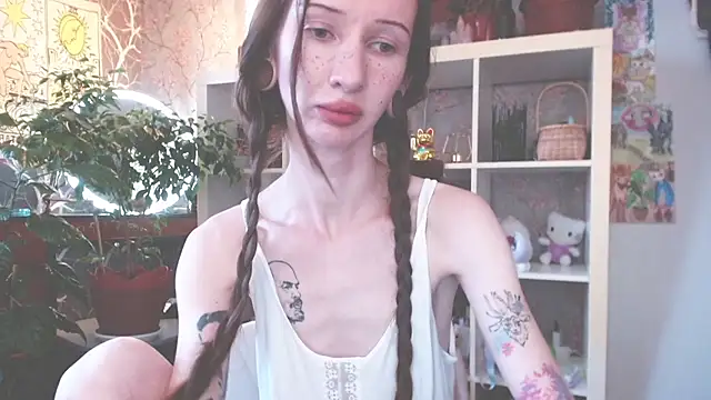 Snapshot of Arwen-elf chatting on August 2, 2026, 10:18 pm Arwen-elf online show from August 2, 2026, 10:18 pm