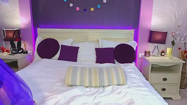 Snapshot of HotMilfMargo chatting on March 14, 2026, 7:09 pm HotMilfMargo online show from March 14, 2026, 7:09 pm