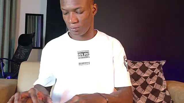 Snapshot of martin_killer chatting on August 1, 2026, 1:20 pm martin killer online show from August 1, 2026, 1:20 pm