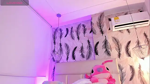 Vivi prinncess online show from November 14, 2025, 10:57 pm