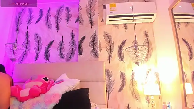 Vivi prinncess online show from December 4, 2025, 12:09 am