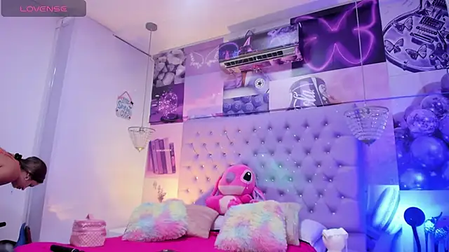 Vivi prinncess online show from February 25, 2025, 2:25 am